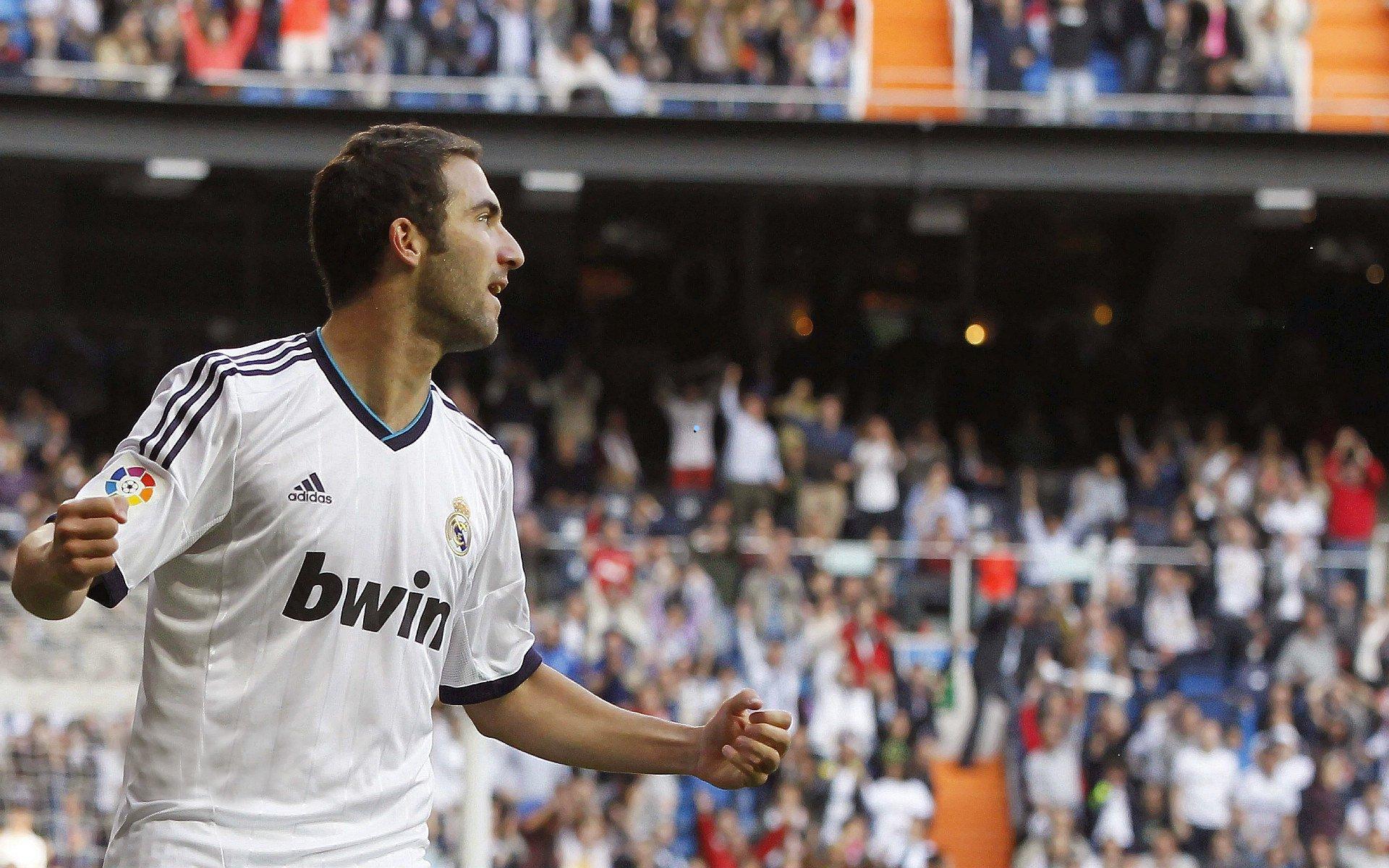 【海星体育网址】爆冷门！黄蜂全队八将得分上双，27分碾压魔术迎赛季酣畅首胜